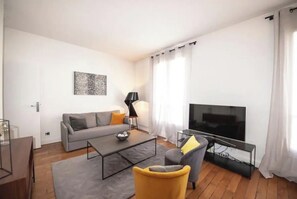 Living area - Appartement Élégant, Montparnasse - Centre de Paris (Paris)
