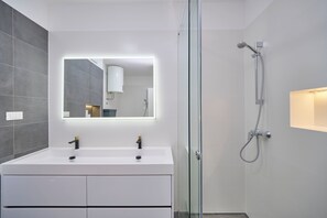 Apartment, Balcony, Sea View | Bathroom - Tropic Night Apartment by Litto (Split)