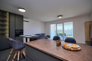 Living area - Tropic Night Apartment by Litto (Split)