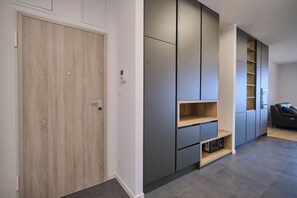 Interior entrance - Tropic Night Apartment by Litto (Split)