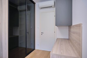 Apartment, Balcony, Sea View | 2 bedrooms, soundproofing, iron/ironing board, free WiFi - Tropic Night Apartment by Litto (Split)