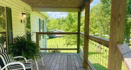 Welcome to Lake'n It Easy on Nolin! Close to Mammoth Cave, in Clarkson, KY.