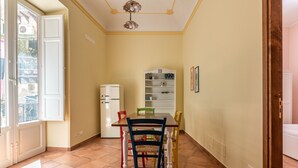 Dining - Il Cortile degli Aragonesi by Wonderful Italy (Palermo)