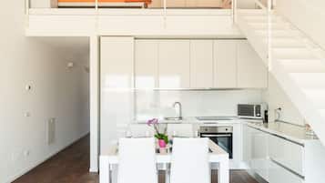 Frigorifero, microonde, forno, lavastoviglie