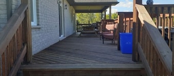 Niagara Falls Country Living. Short and long term renting are also available
