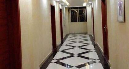 Taihe Tiantian Express Hotel