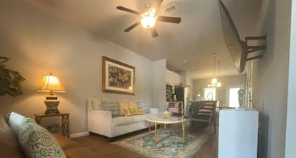 Cozy 2-bedroom apartment in the heart of Valdosta