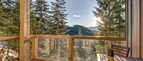 Room, Mountain View | Balcony view