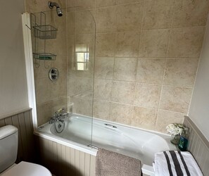 Apartment | 3 bedrooms - 7 Oakwood Manor Kenmare (Kenmare)