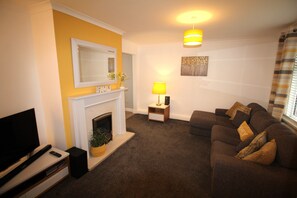 Casa | Sala d'estar | Llar de foc