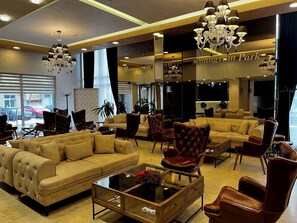 Lobi dinlenme salonu