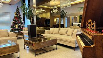 Kawasan tempat duduk lobi