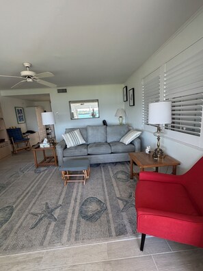 スマートテレビ