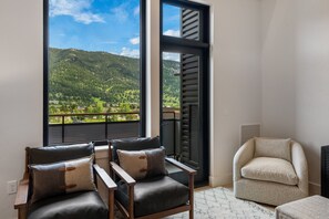 Interior - NEW at Town Center The Franklin Unit #A (Big Sky)