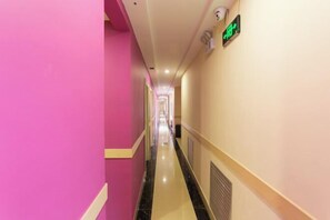 Interior - Yilong Chain Hotel (Lanzhou Plaza Xikou Branch) (Lanzhou)