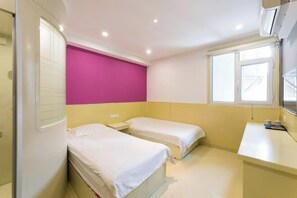 Room - Yilong Chain Hotel (Lanzhou Plaza Xikou Branch) (Lanzhou)