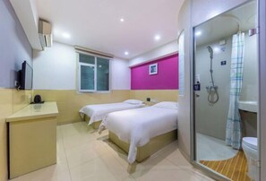 Room - Yilong Chain Hotel (Lanzhou Plaza Xikou Branch) (Lanzhou)