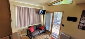 Smart TV - Dog friendly, peaceful 1 BR cottage w/ BA, AC on beautiful Lake Hodges (Escondido)