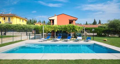 Regarda - "Villa Harmony", private pool and garden