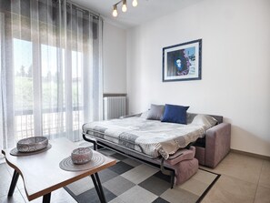 2 habitaciones, tabla de planchar con plancha y wifi gratis