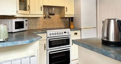 Alojamiento de 2 habitaciones en Rosedale East, near Pickering