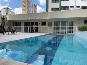 Outdoor pool - Get a Flat 138 a 50 mts do Sírio Libanês (São Paulo)