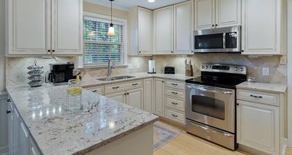 Cozy 4bd Home - NC State & Airport nearby - BBQ