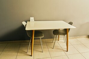 Apartment | Dining - Vivvo Espacios La 80 (Medellín)