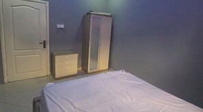 2 bedrooms, bed sheets