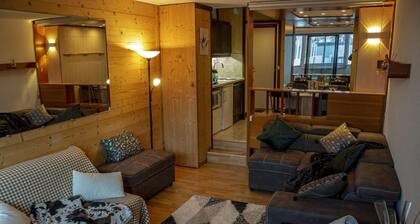 Ă 20m des pistes de ski, 4Ăšme Ă©tage, balcon, tĂ©lĂ©vision, casier Ă ski, 29mÂČ, Isola 2000