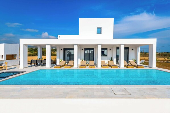 Villa (4 Bedrooms) | Front of property - Villa Seawater (Rhodes)