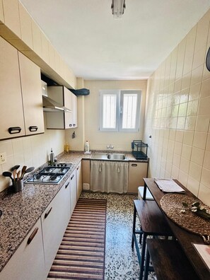 Fridge, microwave, coffee/tea maker, electric kettle