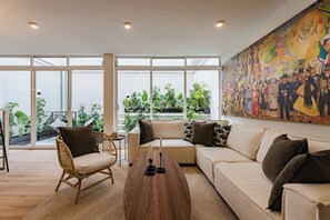 Smart-TV, peis og stereoanlegg