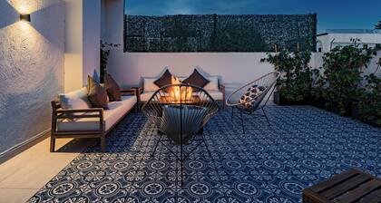 Luxury 7-bedroom house in Roma Norte with Jacuzzi, Rooftop, AC in all Bedrooms