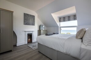 5 bedrooms, iron/ironing board, free WiFi, bed sheets - Seaview at No.5 Mundesley (Mundesley)