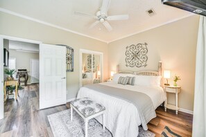 1 Schlafzimmer, Schreibtisch, Bügeleisen/Bügelbrett, Internetzugang