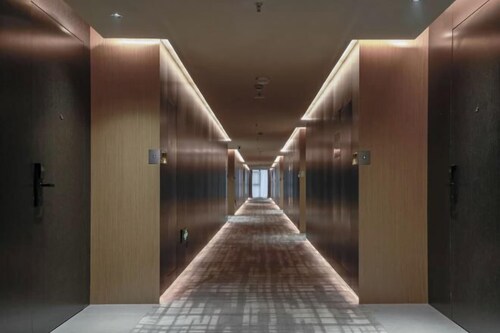 Taizhou Junhua Yixiang Hotel (Wenling Daxi Branch)