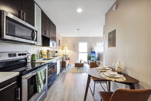 Lovely Studio in Santa Monica w Free Parking