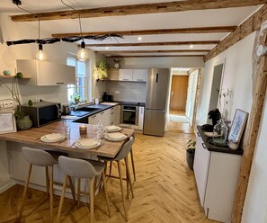 Fridge, microwave, oven, dishwasher - Le Catalpa: in the heart of a farmhouse (Mittelhausbergen)