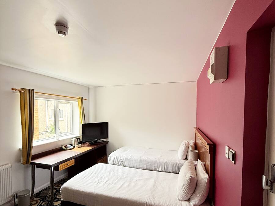 Wifi gratis y ropa de cama