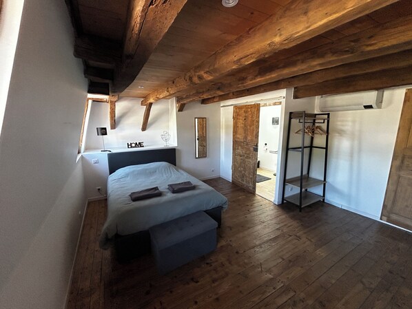 3 habitaciones, wifi y ropa de cama