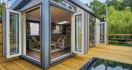 2 bedroom accommodation in Hamstead