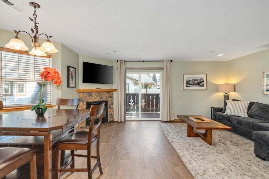 Leavenworth Condo - 1br W/ Jetted Tub + Pool - Leavenworth, WA