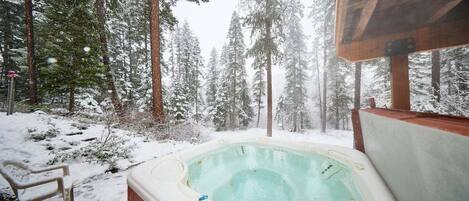Baignoire à remous extérieure