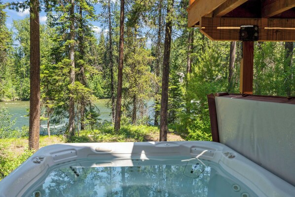 Bain à remous extérieur