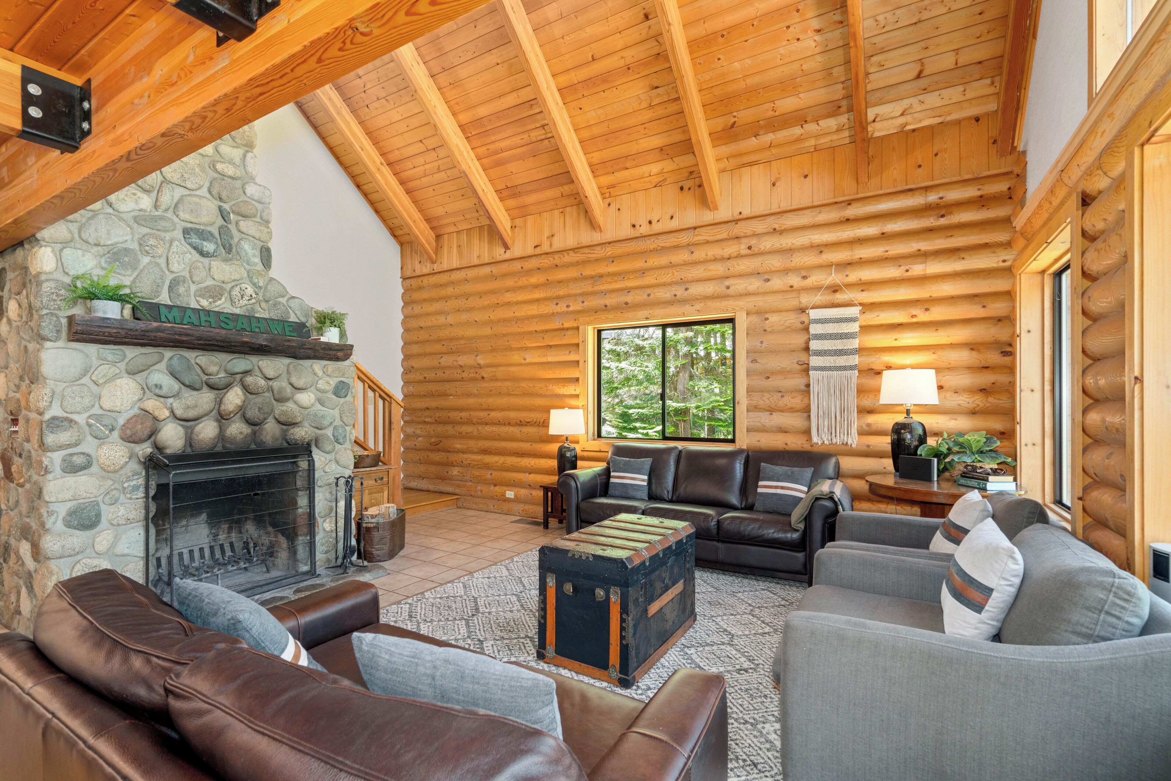 Smart TV, fireplace, DVD player, foosball