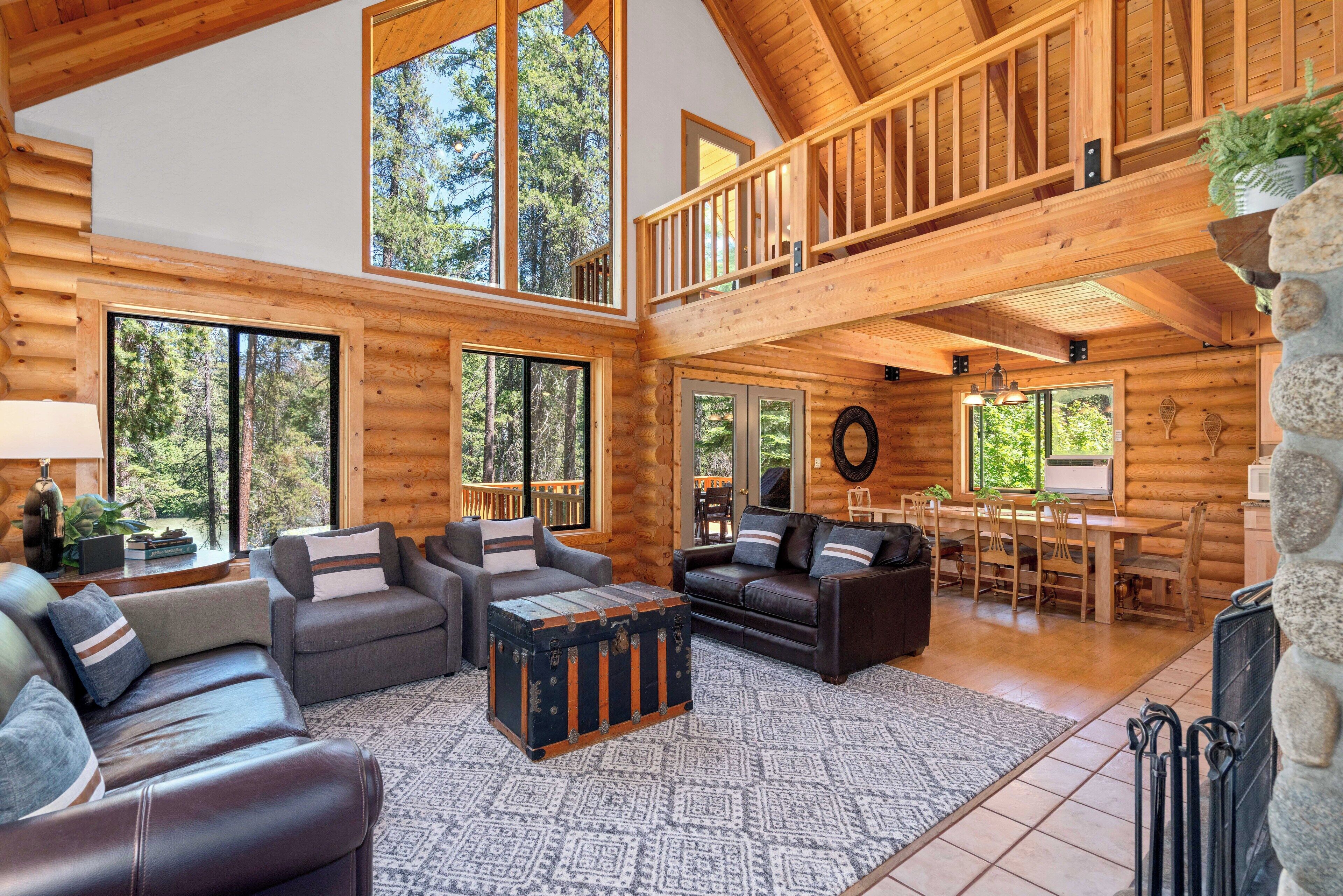 Smart TV, fireplace, DVD player, foosball