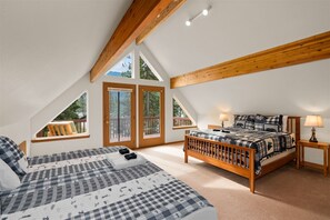 2 soverom, strykejern/-brett, wi-fi og sengetøy