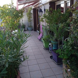 Exterior detail - Appartement Complet Avec Grande Terrasse à Proximité Nation (Paris)