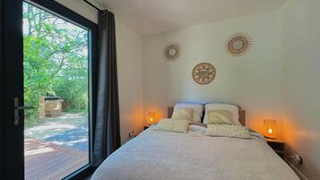 1 chambre, bureau, Wi-Fi gratuit, draps fournis